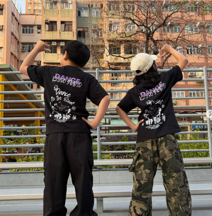 K. Zero 跳舞 T-shirt